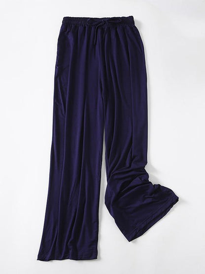 Classic Vintage Pants with a Flattering Fit