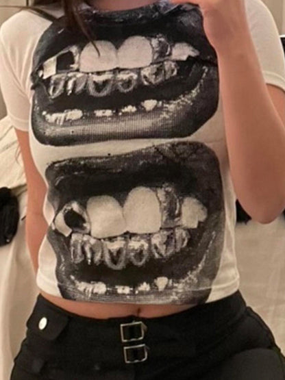 Beautifully Crafted T-Shirt in a Classic Style