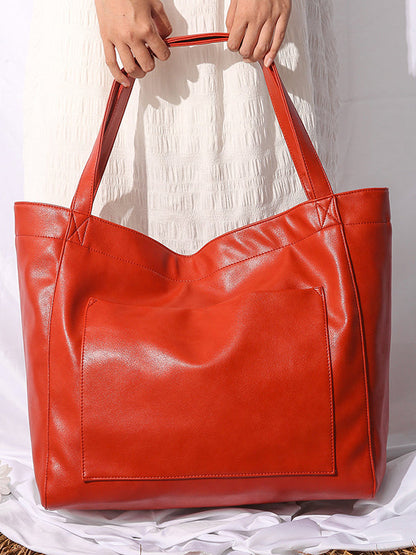 Beautifully Crafted Bag in a Classic Style