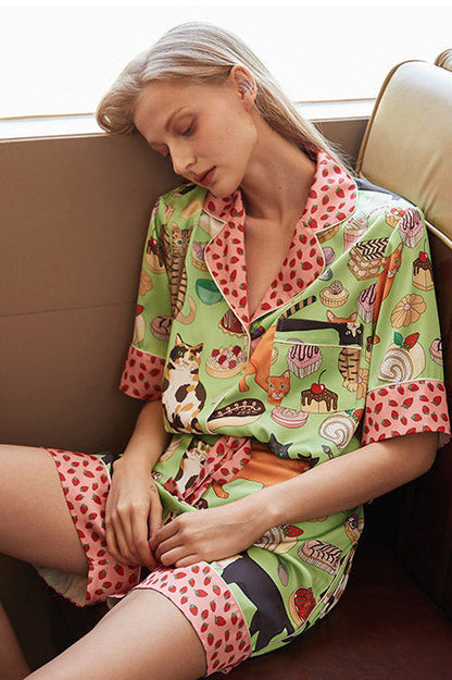 Beautifully Finished Garment in a Timeless Design