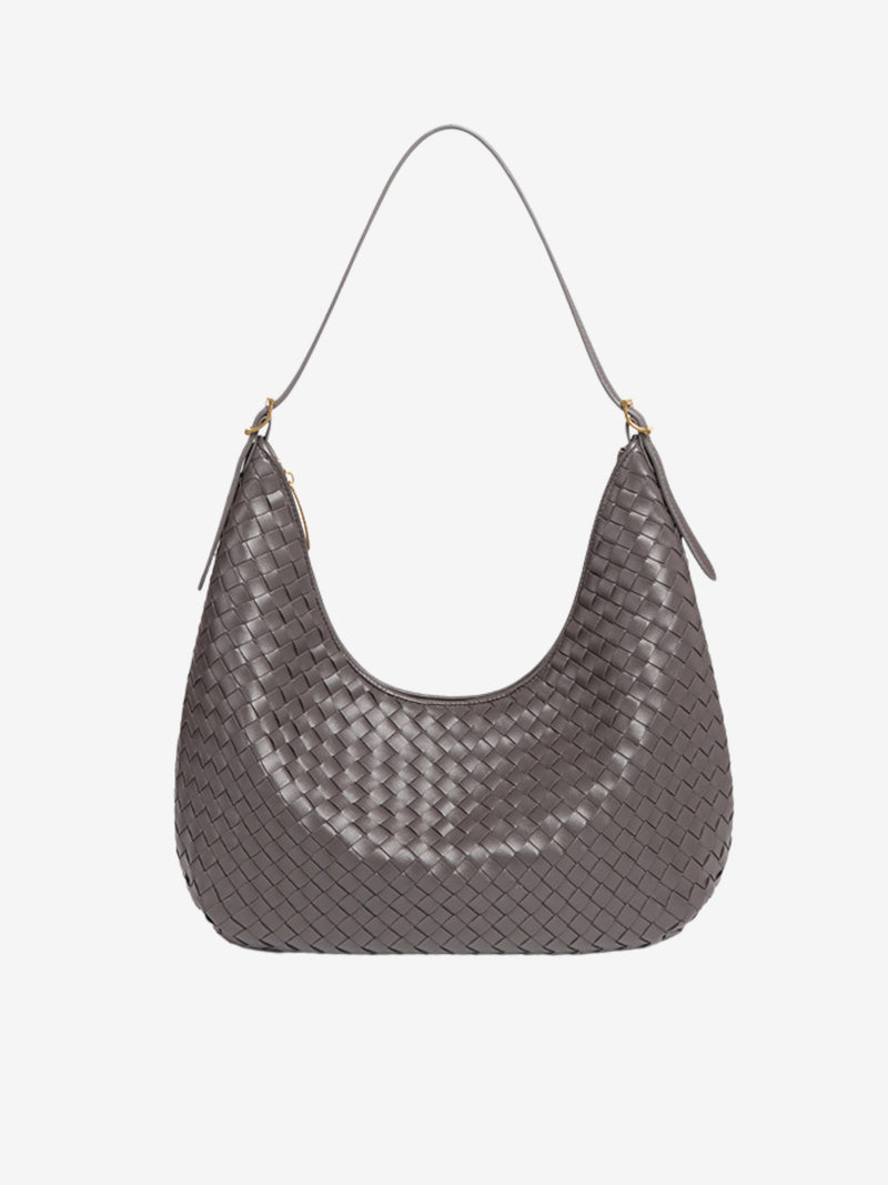 Beautifully Finished Bag in a Timeless Design
