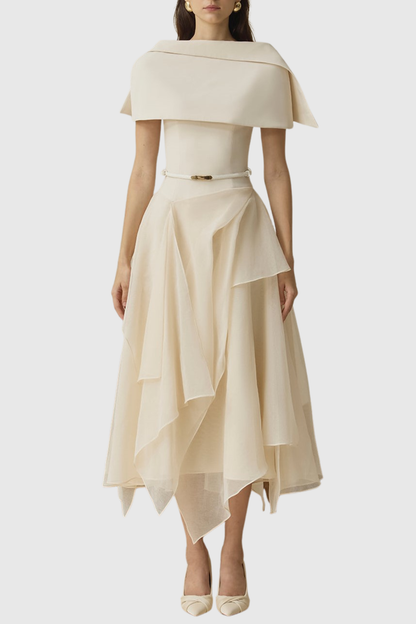 Well Tailored Dress with a Graceful Silhouette