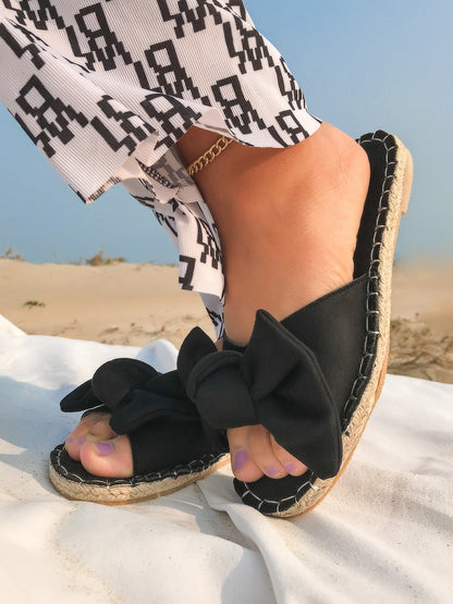 Beautifully Crafted Sandals in a Classic Style