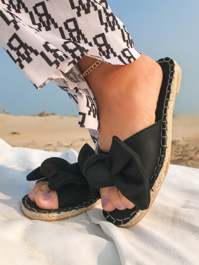 Beautifully Crafted Sandals in a Classic Style