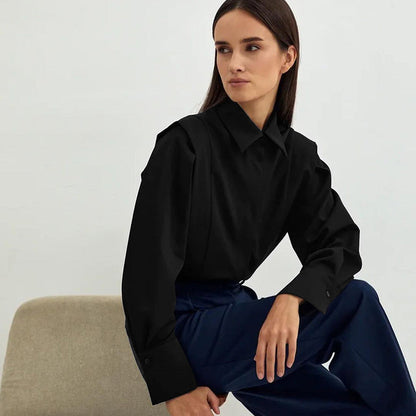 Well Tailored Shirt with a Graceful Silhouette