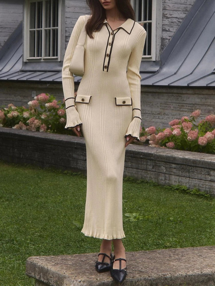 Beautifully Finished Dress in a Timeless Design