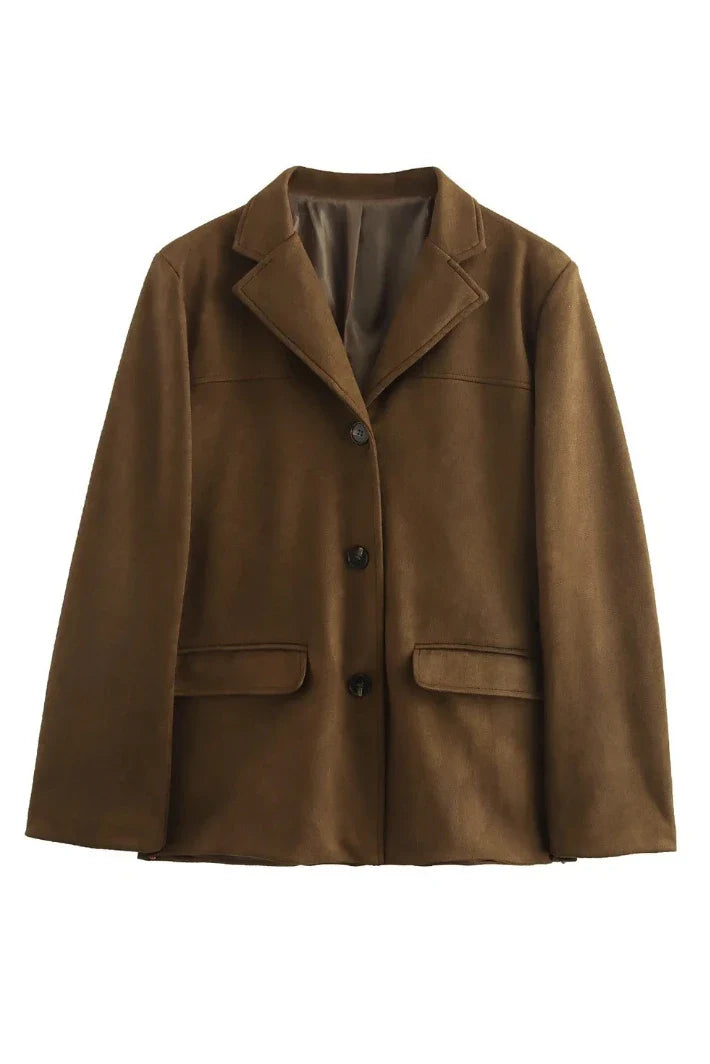 Sophisticated Garment with a Clean Classic Look