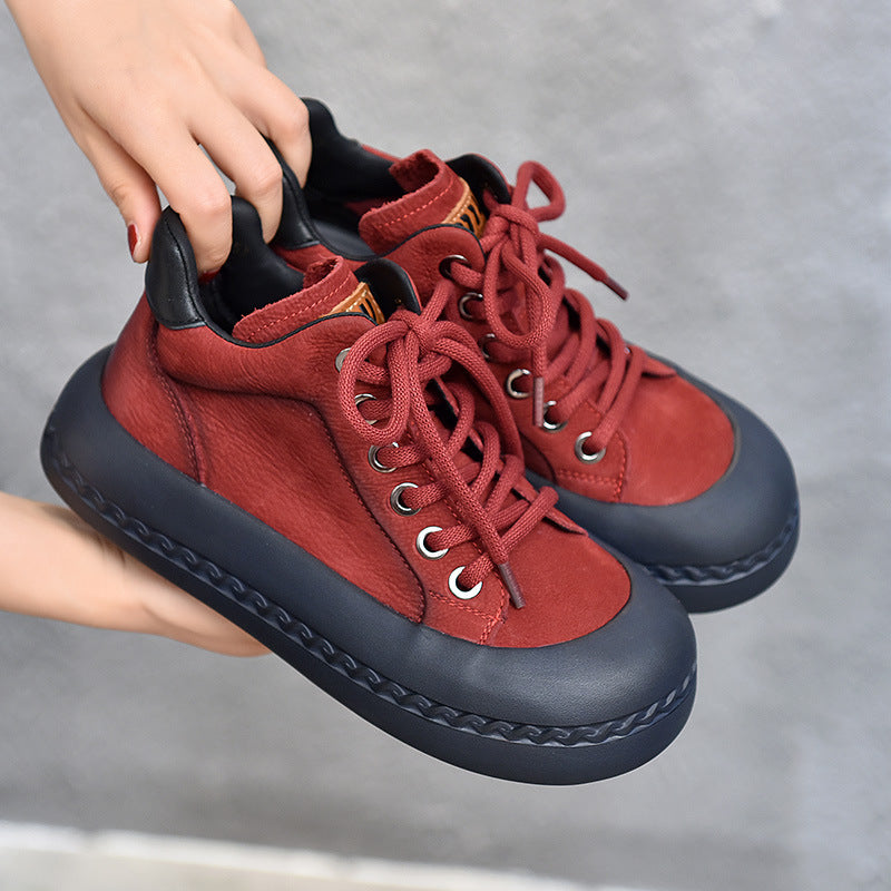 Beautifully Finished Boots in a Timeless Design