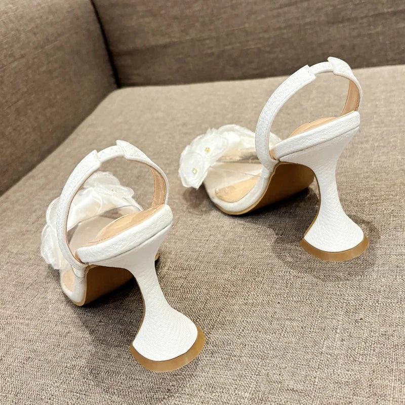 Well Tailored Heels with a Graceful Silhouette