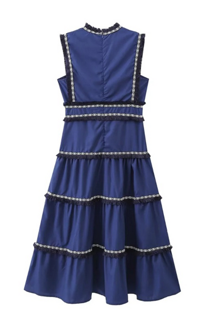 Classic Vintage & Enduringly Stylish Dress