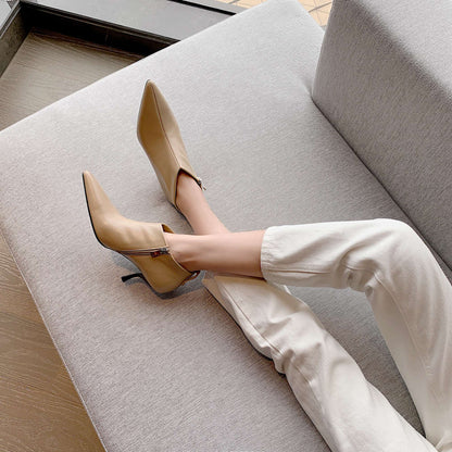 Elegantly Styled Boots for Everyday Wear