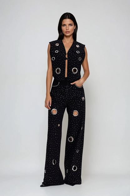 Elegantly Styled Pants for Everyday Wear