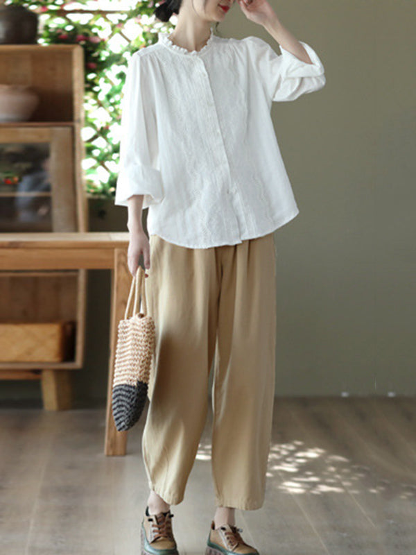 Sophisticated Blouse with a Clean Classic Look