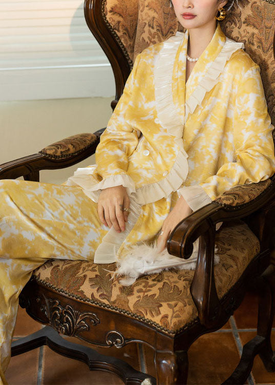 Beautifully Finished Garment in a Timeless Design
