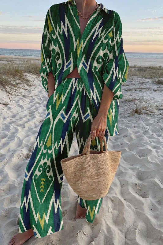 Classic Vintage Pants with a Flattering Fit