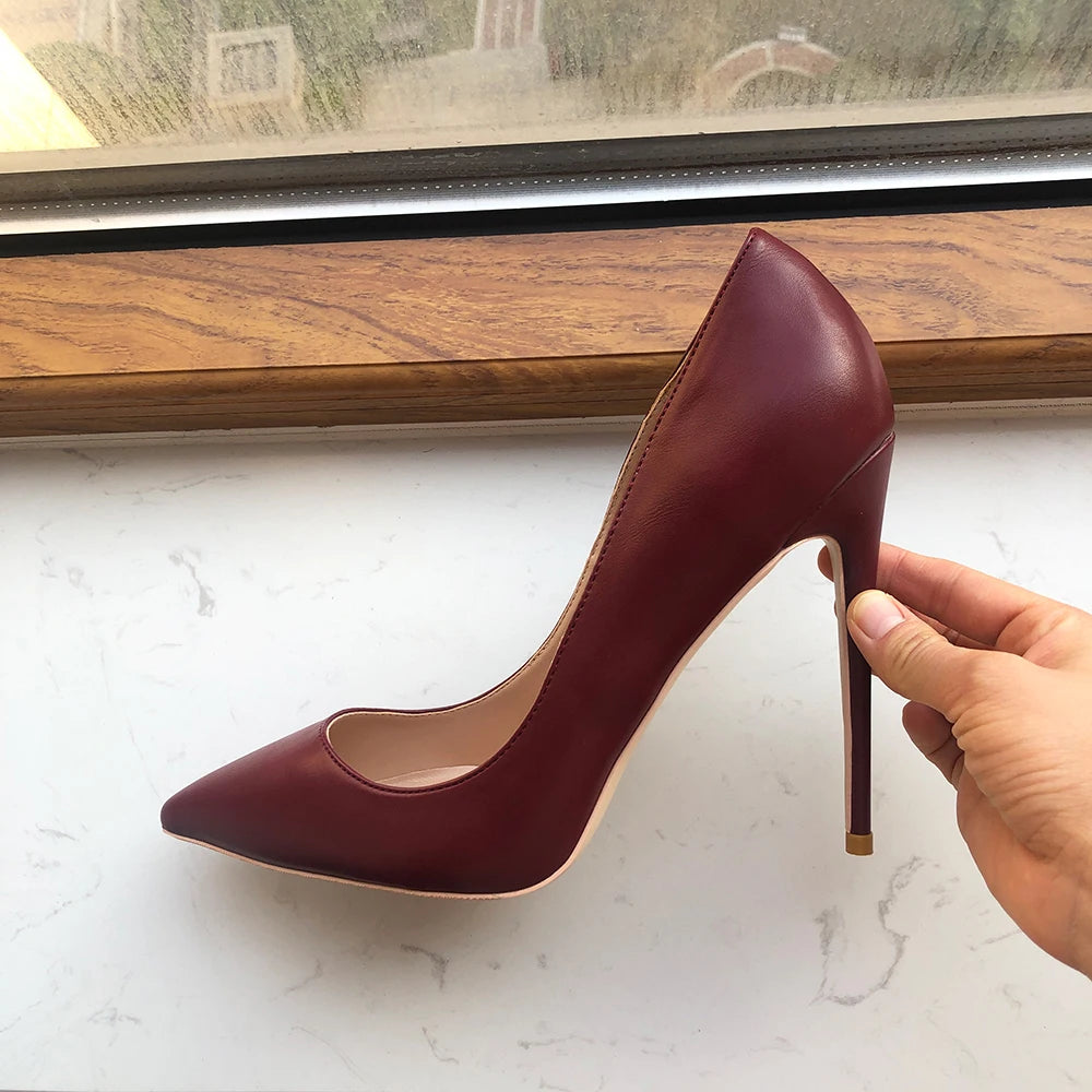 Classic Vintage Heels with a Flattering Fit