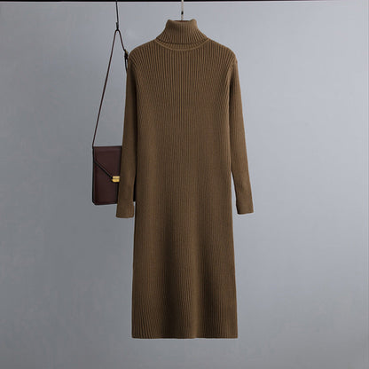 Classic Vintage Sweater with a Flattering Fit
