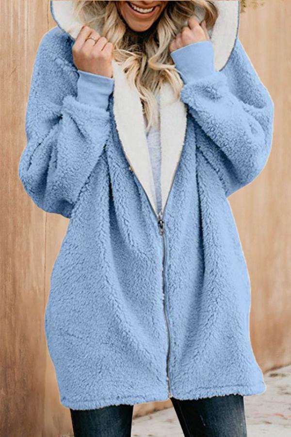 Classic Vintage Coat with a Flattering Fit