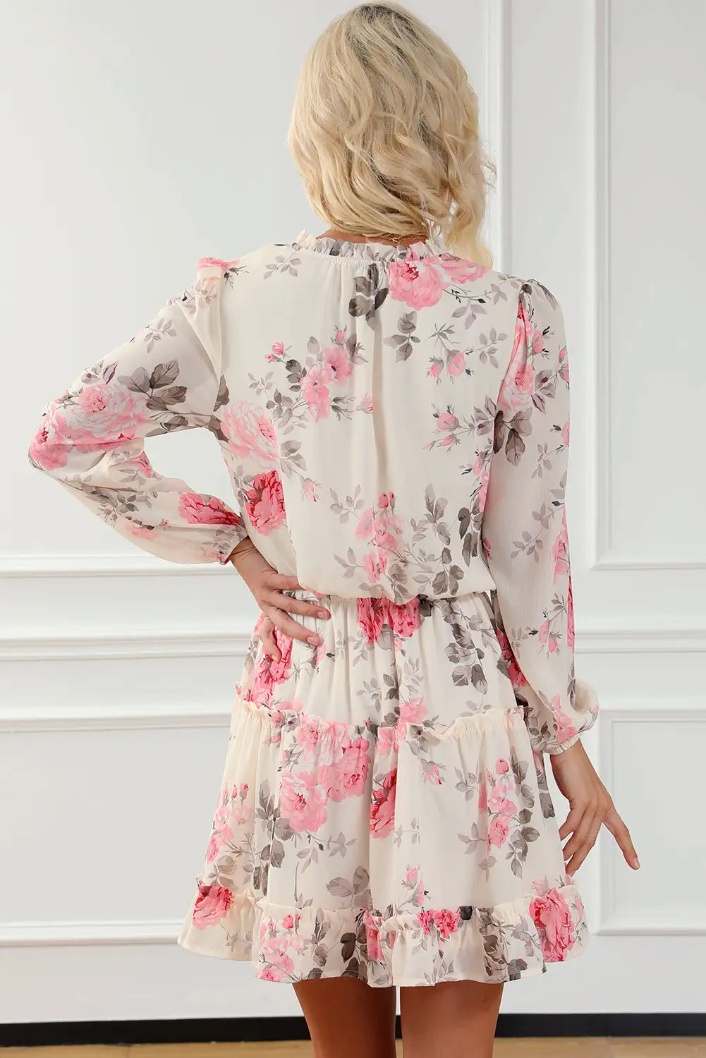Classic Vintage & Enduringly Stylish Dress