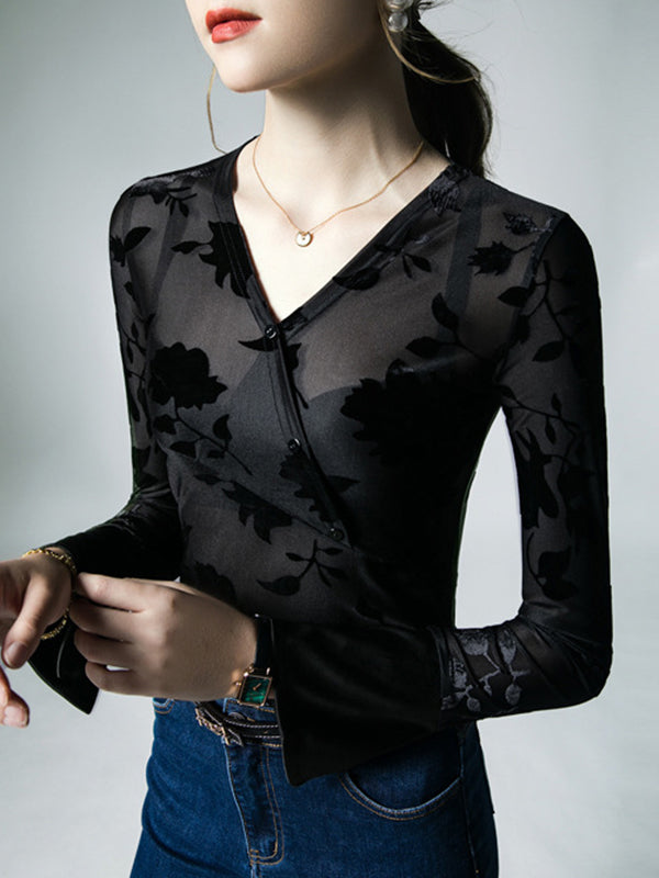 Polished Blouse with an Effortless Classic Look