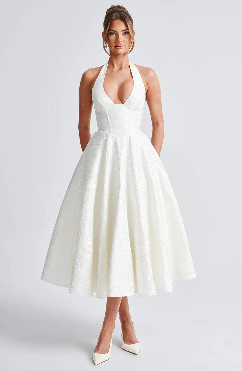 Beautifully Crafted Garment in a Classic Style