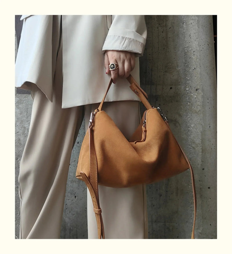 Effortlessly Elegant Bag with a Timeless Design