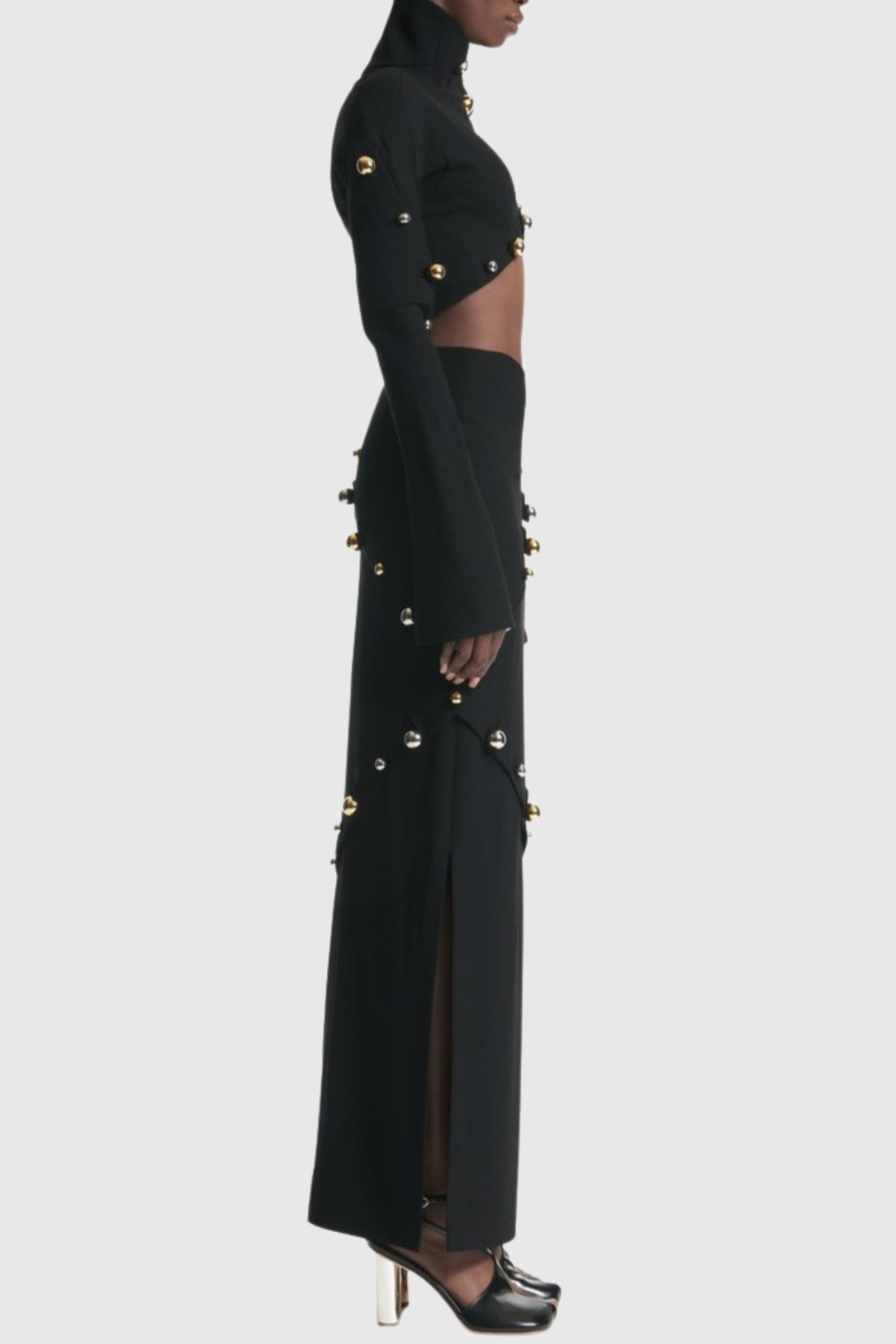 Effortlessly Elegant Top with a Timeless Design