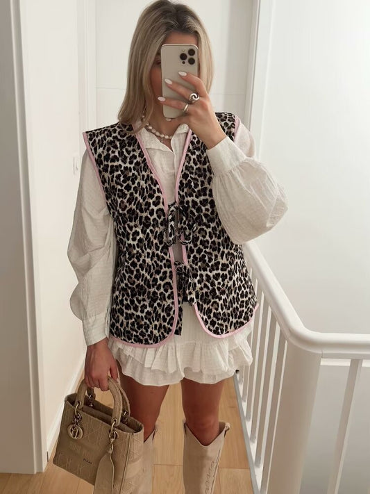 Classic Vintage Coat with a Flattering Fit
