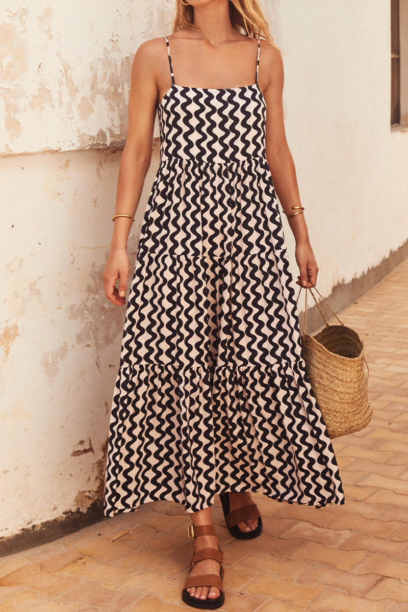 Sophisticated Dress with a Clean Classic Look