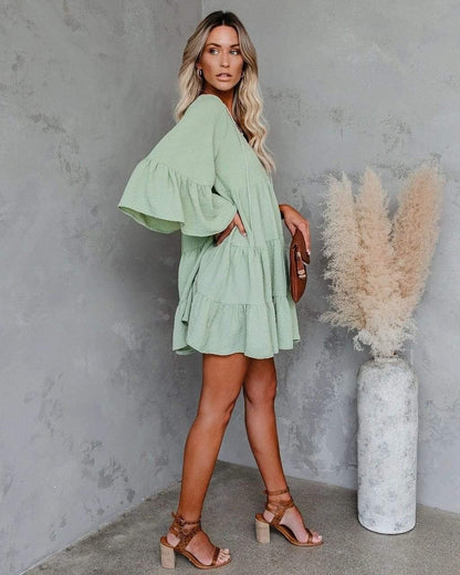 Gracefully Styled Garment for Any Occasion