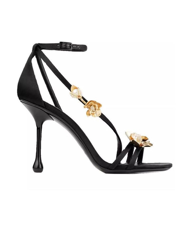 Classic Vintage Sandals with a Flattering Fit