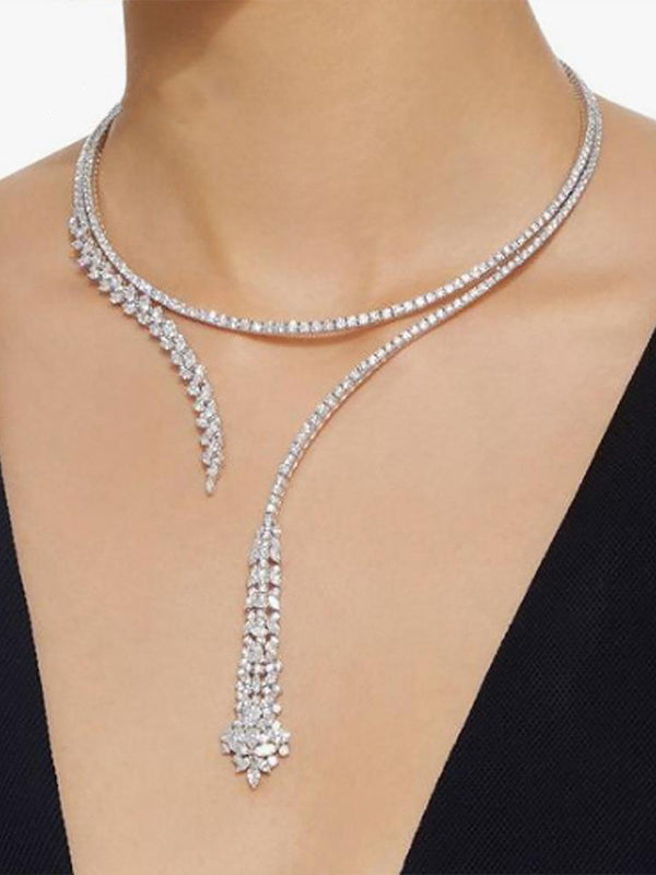 Effortlessly Elegant Garment with a Timeless Design