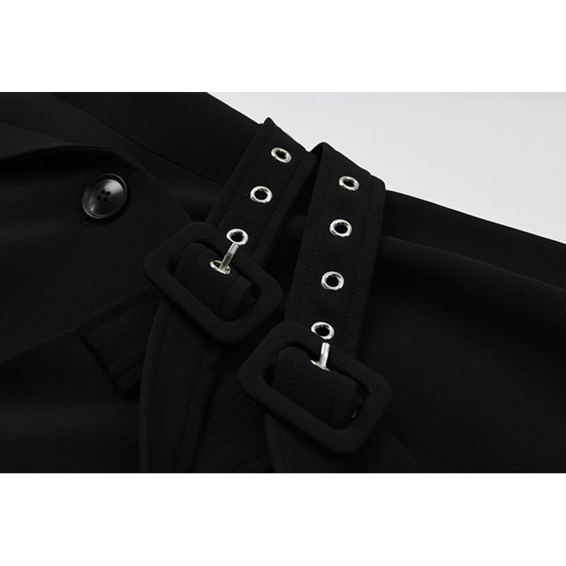 Sophisticated Garment with a Clean Classic Look