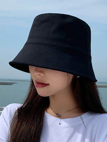Well Tailored Garment with a Graceful Silhouette