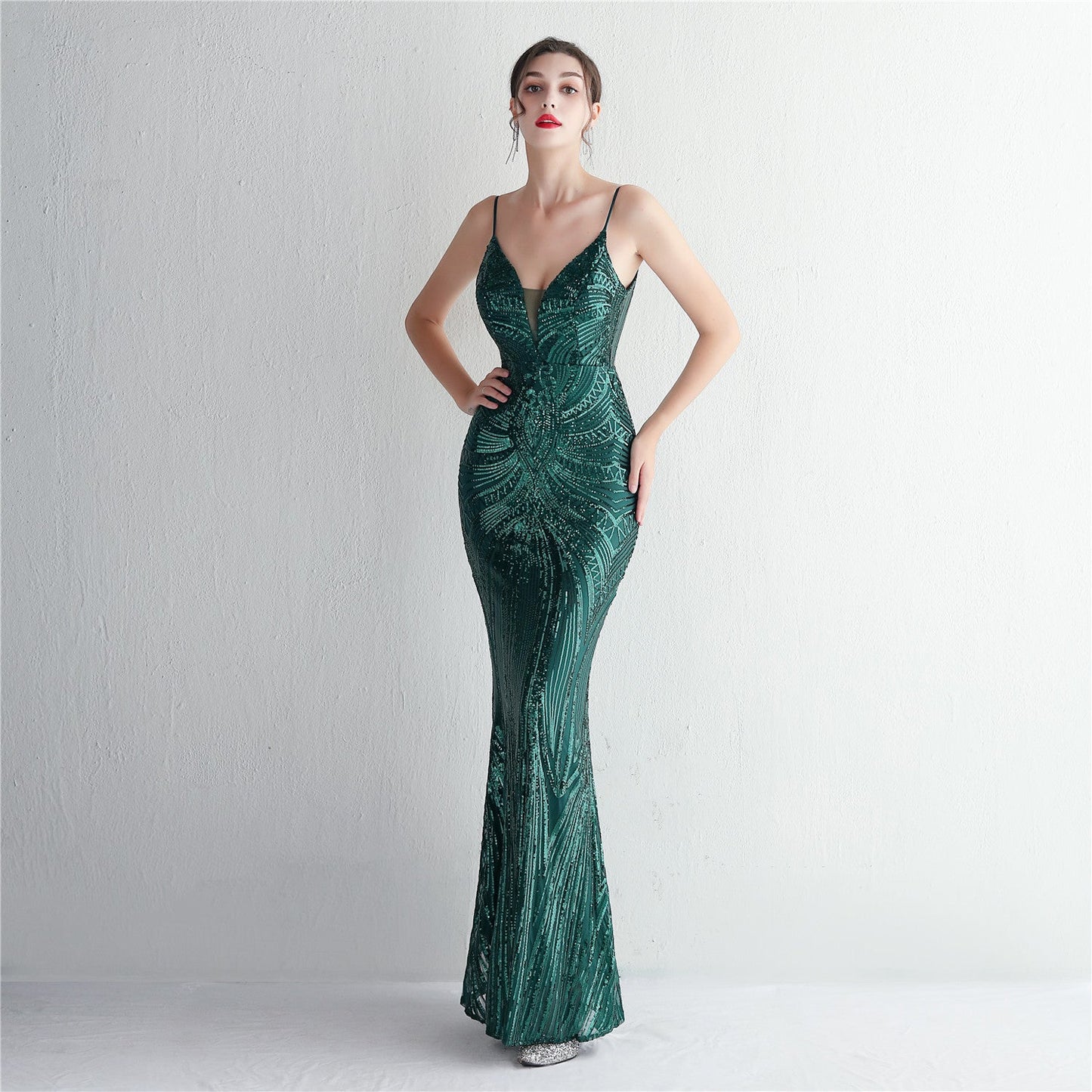 Sophisticated Dress with a Clean Classic Look