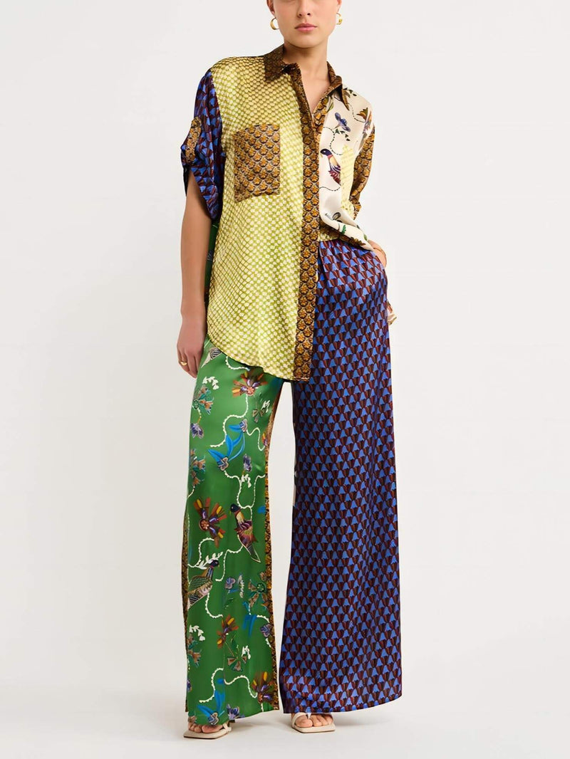 Classic Vintage Shirt with a Flattering Fit