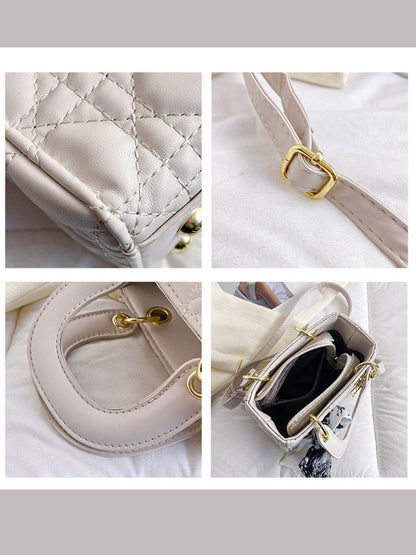 Classic Vintage Bag with a Flattering Fit