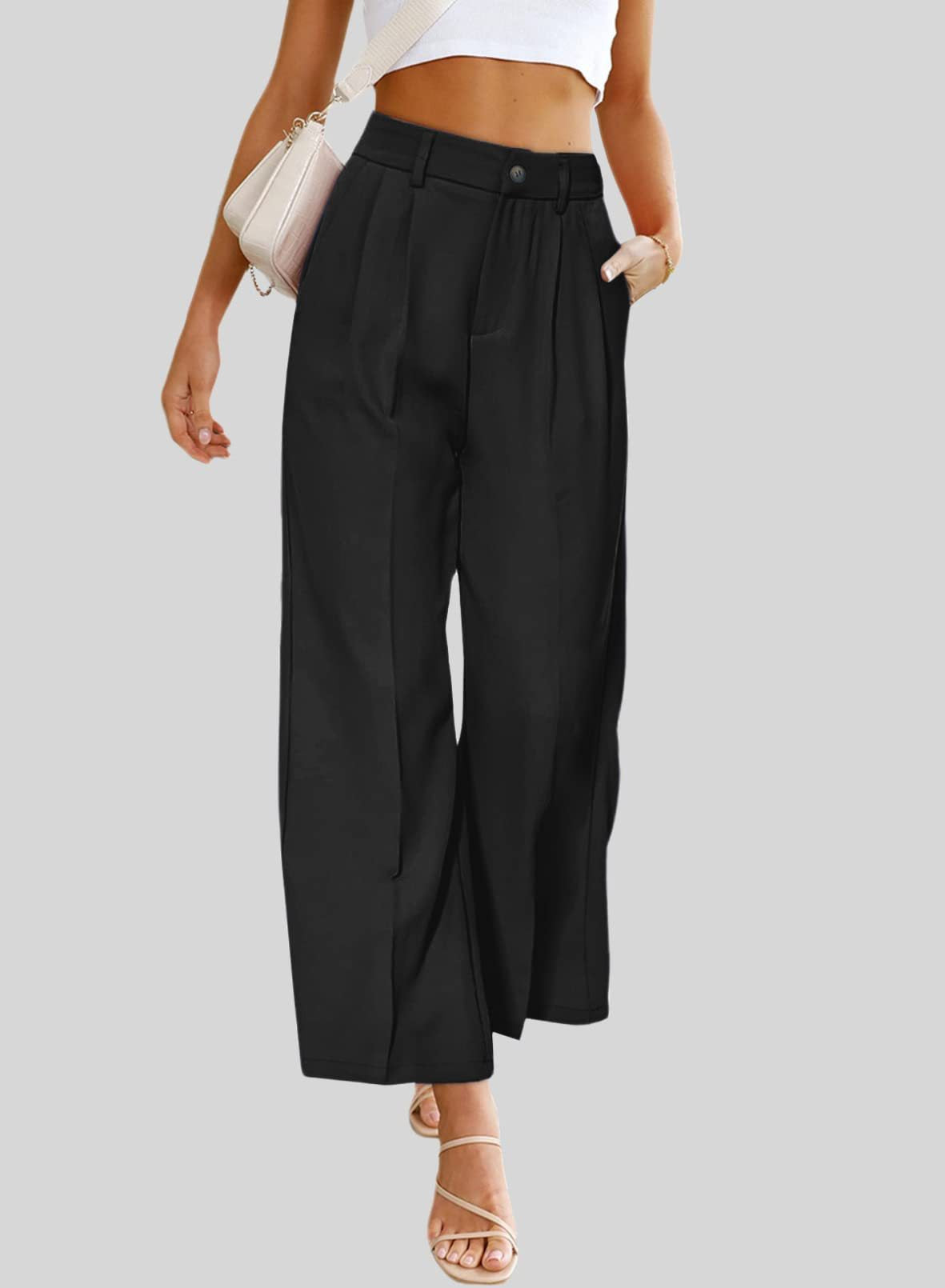 Effortlessly Elegant Garment with a Timeless Design