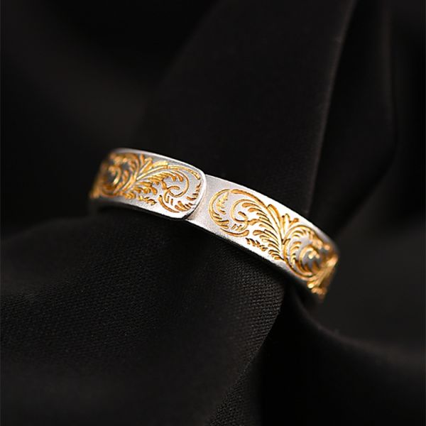 Gracefully Styled Garment for Any Occasion