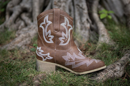 Classic Vintage & Enduringly Stylish Boots