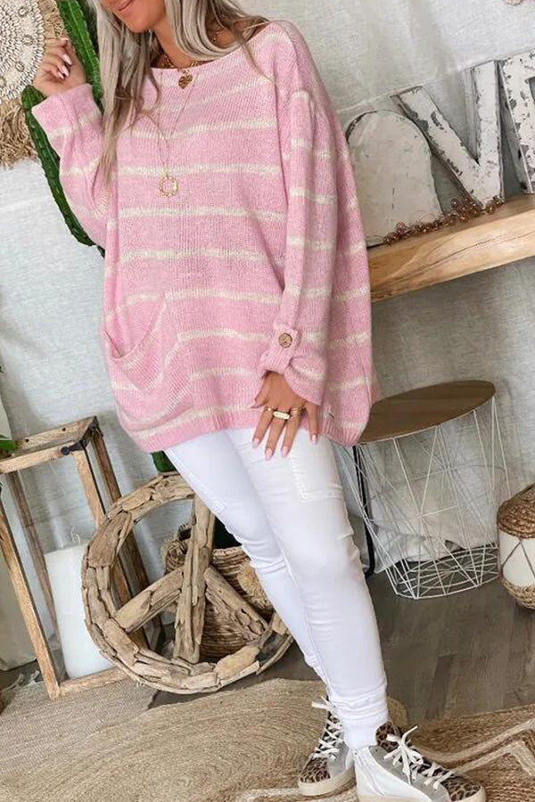 Effortlessly Elegant Sweater with a Timeless Design
