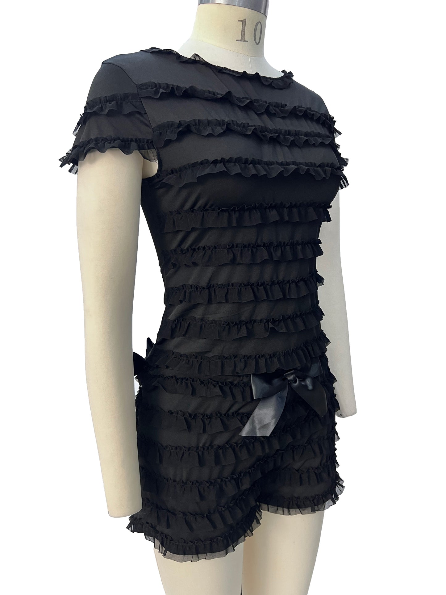 Gracefully Styled Garment for Any Occasion