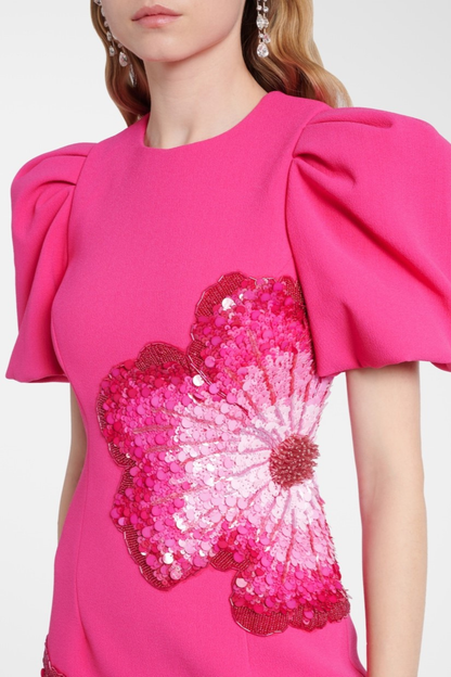 Beautifully Crafted Dress in a Classic Style