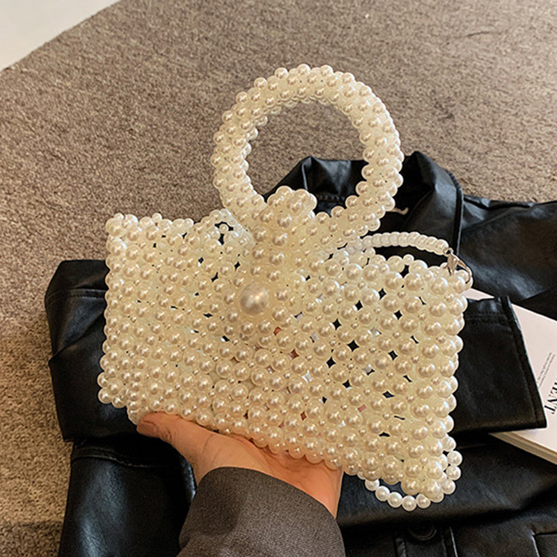 Beautifully Finished Bag in a Timeless Design