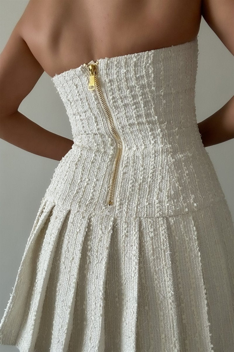 A Vintage Style Dress with Delicate Timeless Details
