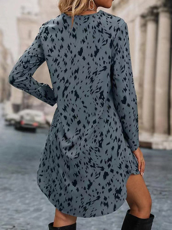 Sophisticated Dress with a Clean Classic Look