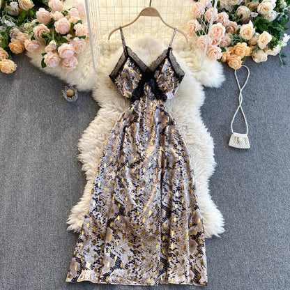 Beautifully Crafted Dress in a Classic Style