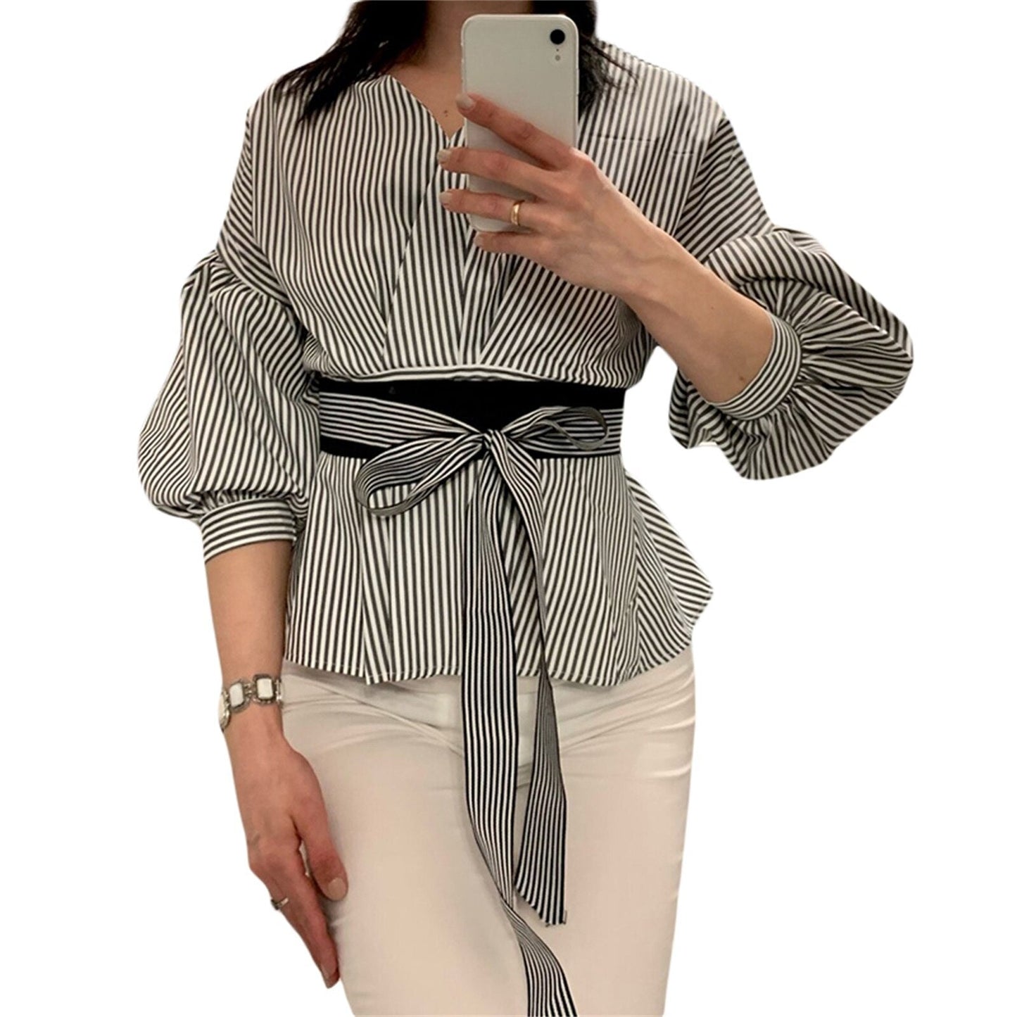 Beautifully Finished Pants in a Timeless Design