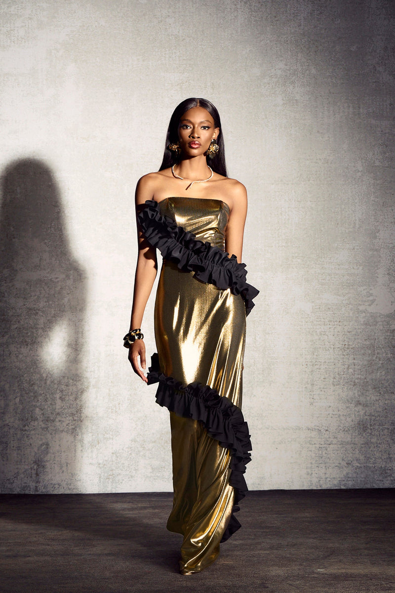 A Vintage Style Dress with Delicate Timeless Details