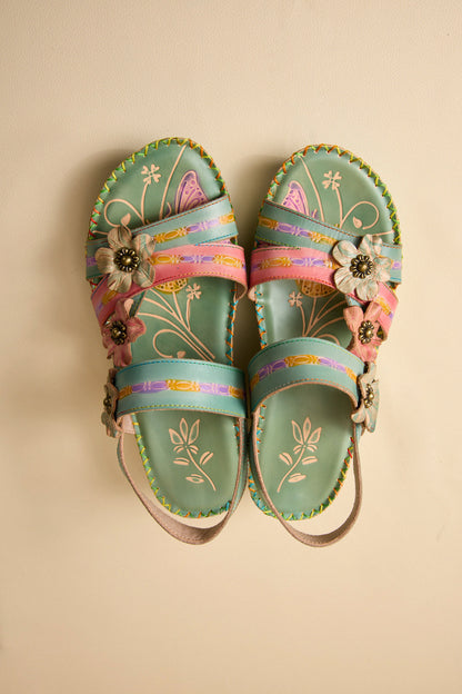 Well Tailored Sandals with a Graceful Silhouette